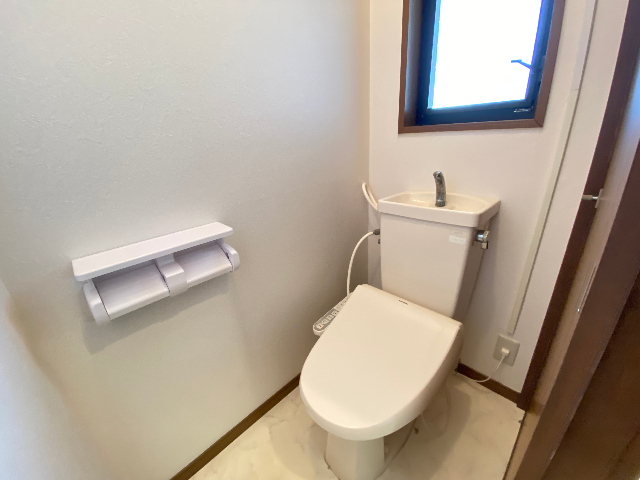 コーポ弘陽のトイレ写真