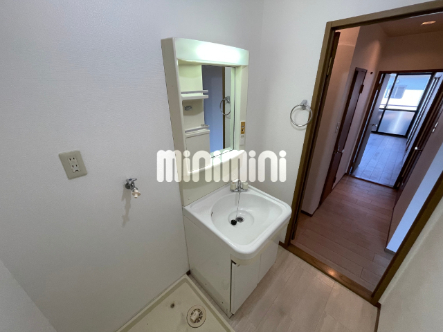 洗面設備　洗面化粧台・脱衣スペース