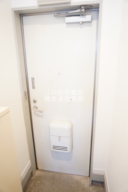 玄関　シューズボックス付☆いつでもスッキリ片付きますね！