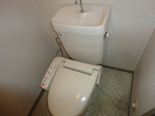 【メゾンドカパーニュＢのトイレ】
