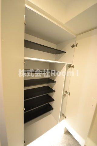 玄関　シンプルで使いやすい玄関です