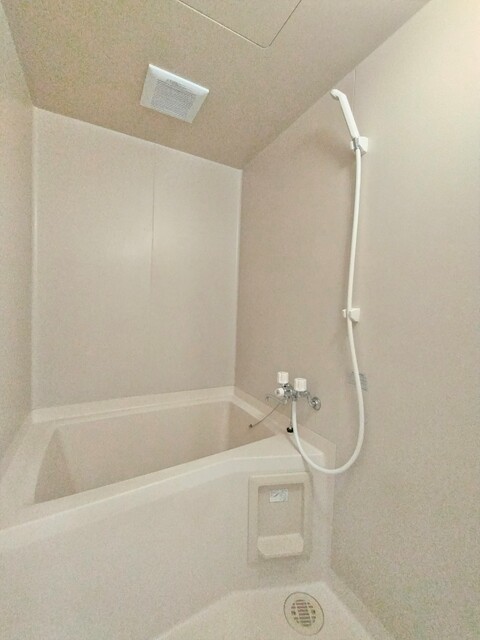 バス・シャワールーム　一日の疲れを癒すバスルーム♪