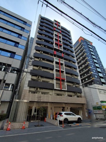 SERENiTE本町エコートの建物外観