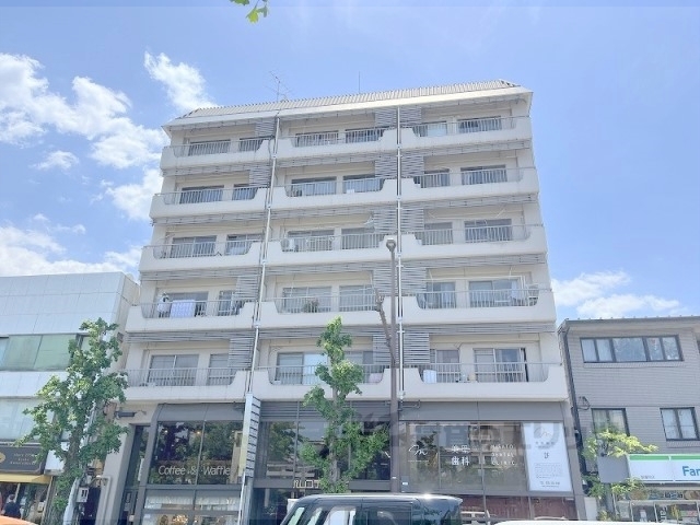 京都市左京区聖護院山王町のマンションの建物外観