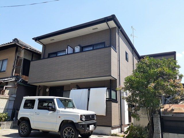 京都市北区小山下総町のアパートの建物外観