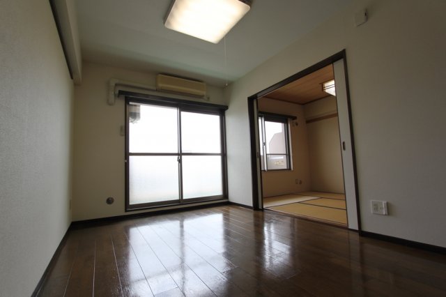 居室・リビング　※お部屋写真は参考です