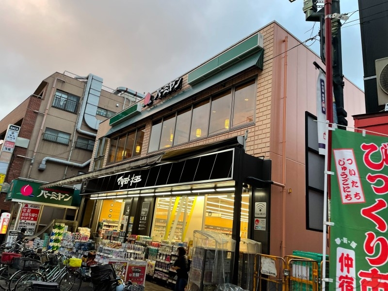 コンビニ　セブンイレブン板橋仲宿商店街店（コンビニ）まで104m