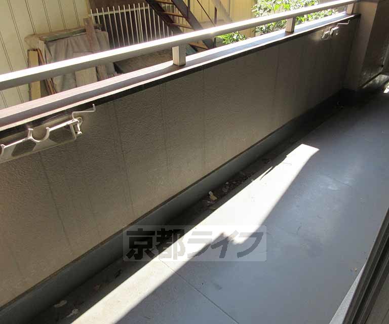 バルコニー　広くて洗濯物も干しやすい！