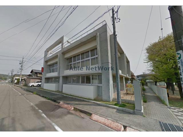 幼稚園・保育園　中濃保育園（幼稚園・保育園）まで477m