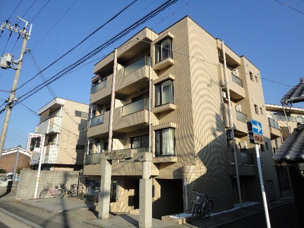 京都市西京区桂浅原町のマンションの建物外観