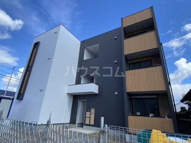 【名古屋市中川区かの里のアパートの建物外観】