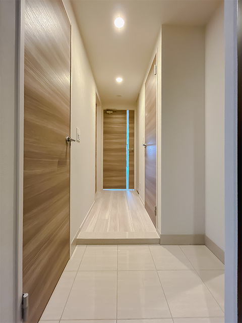 玄関　※写真は同タイプ住戸です。