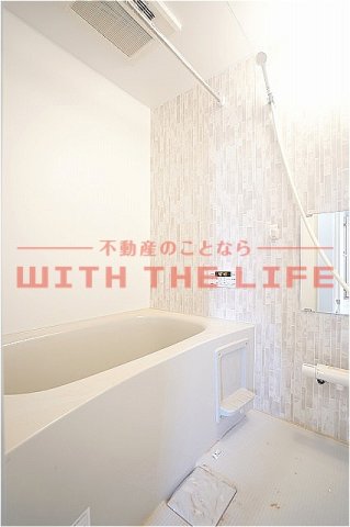 バス・シャワールーム　落ち着いた空間のお風呂です