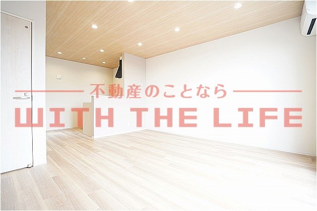 居室・リビング　こちらの居間で趣味の時間をお楽しみください