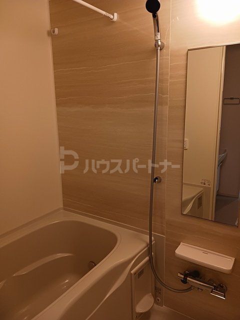 バス・シャワールーム　バス