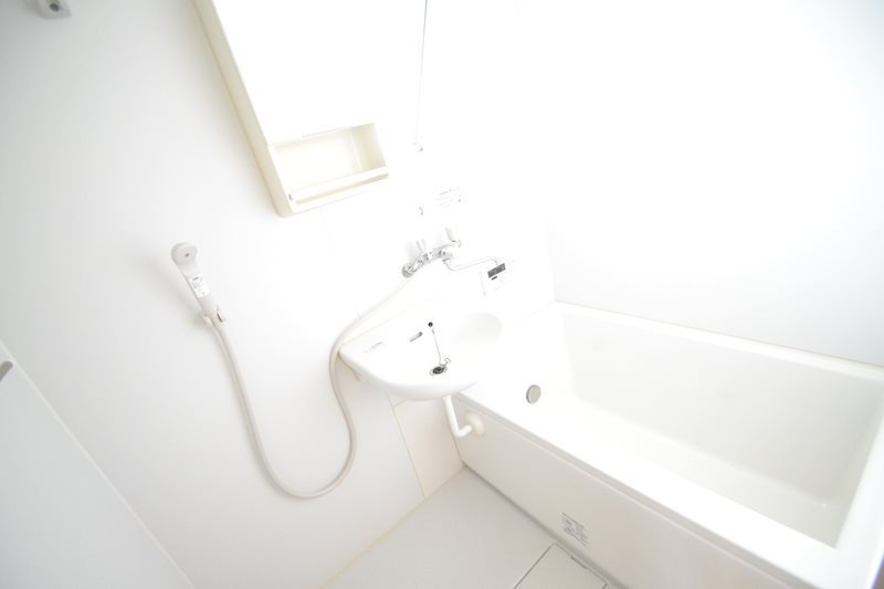 バス・シャワールーム　綺麗な浴室♪