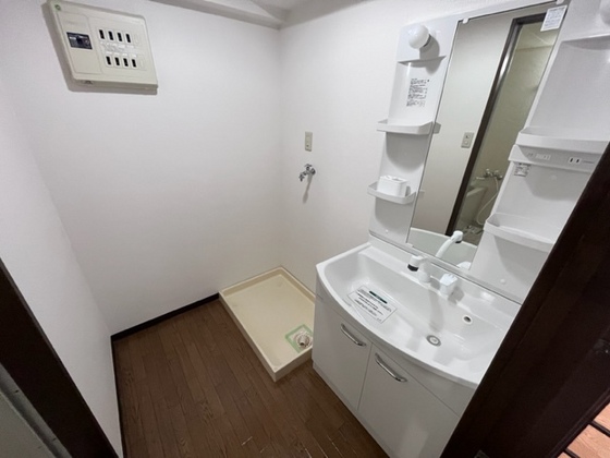 洗面設備　※別室の写真です