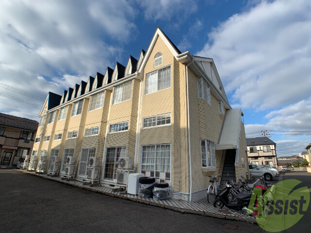 建物外観　若林区南小泉三丁目「ホワイトキャッスル南小泉ビレジＡ棟」