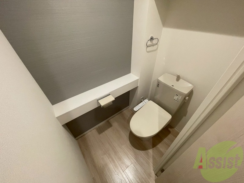 トイレ　シャワートイレになっているので快適です！
