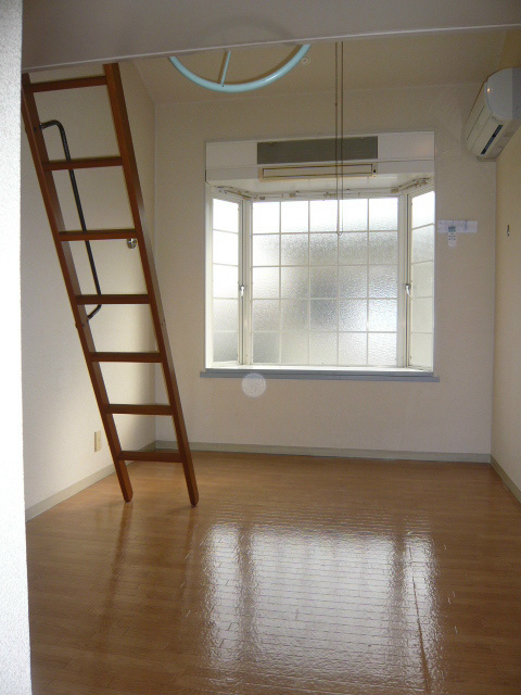 居室・リビング　別部屋参考写真