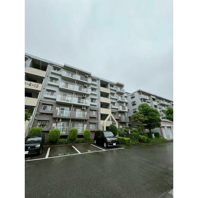 プロムナード桜台四番街13号棟の建物外観