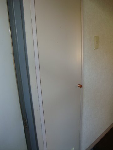 玄関　落ち着いた玄関です