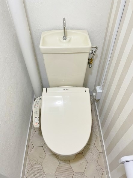 トイレ　★温水洗浄便座付トイレ★