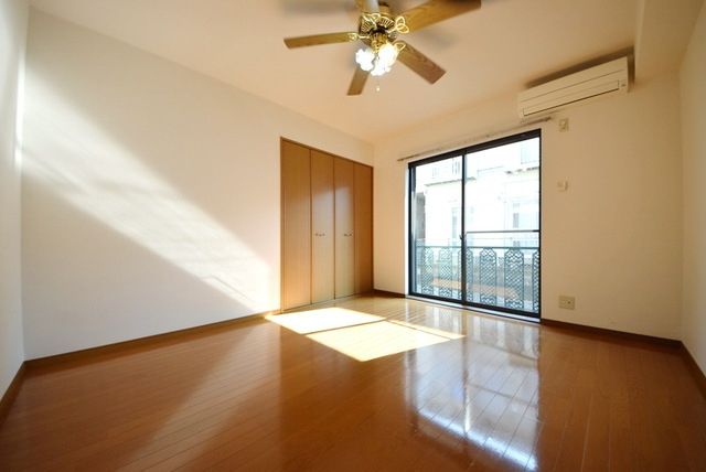 居室・リビング　★明るいお部屋★