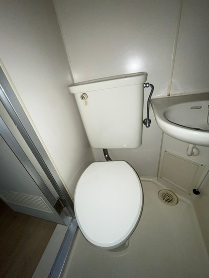 トイレ　※別部屋の写真です