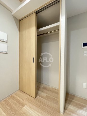 収納　NEXT STAGE本町(ネクストステージホンマチ)　クロー