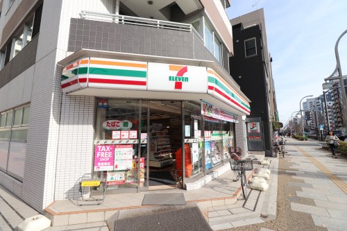 コンビニ　セブンイレブン 台東区役所前店（コンビニ）まで493m