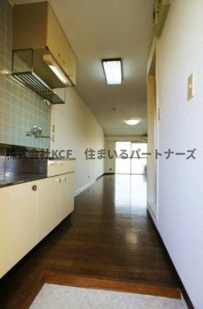 玄関　収納もある玄関です