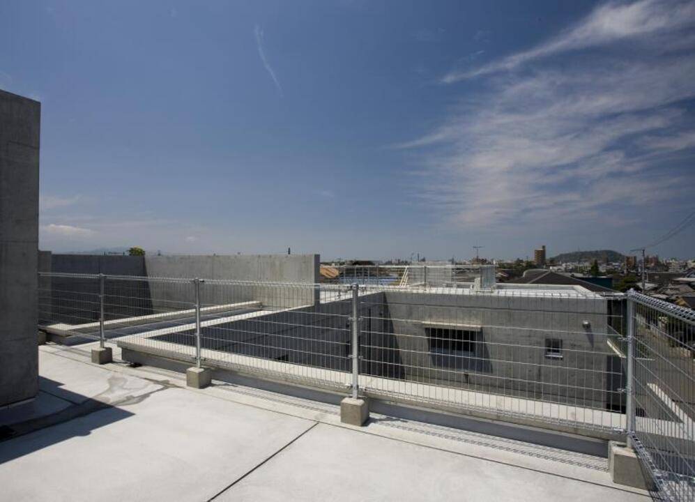 バルコニー　バルコニー