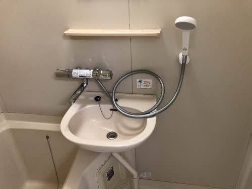 バス・シャワールーム