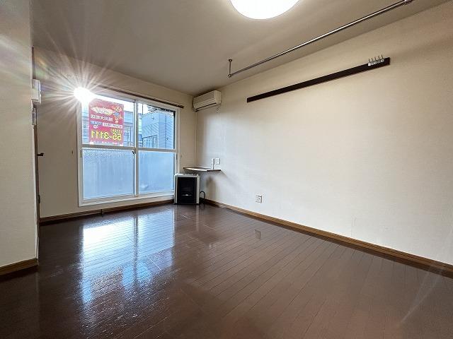 居室・リビング　リビング１