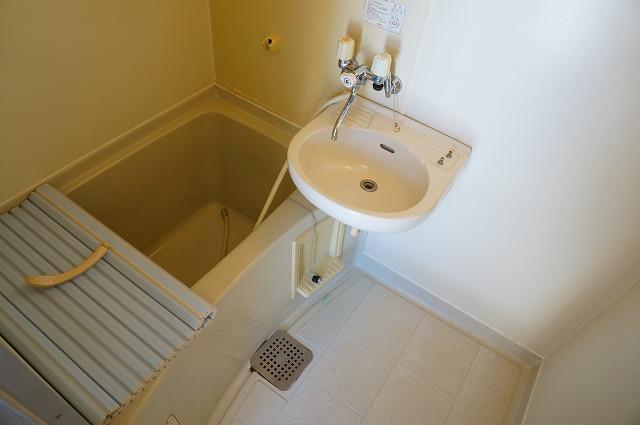 バス・シャワールーム　浴室