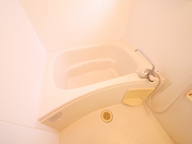 バス・シャワールーム　きれいなお風呂です