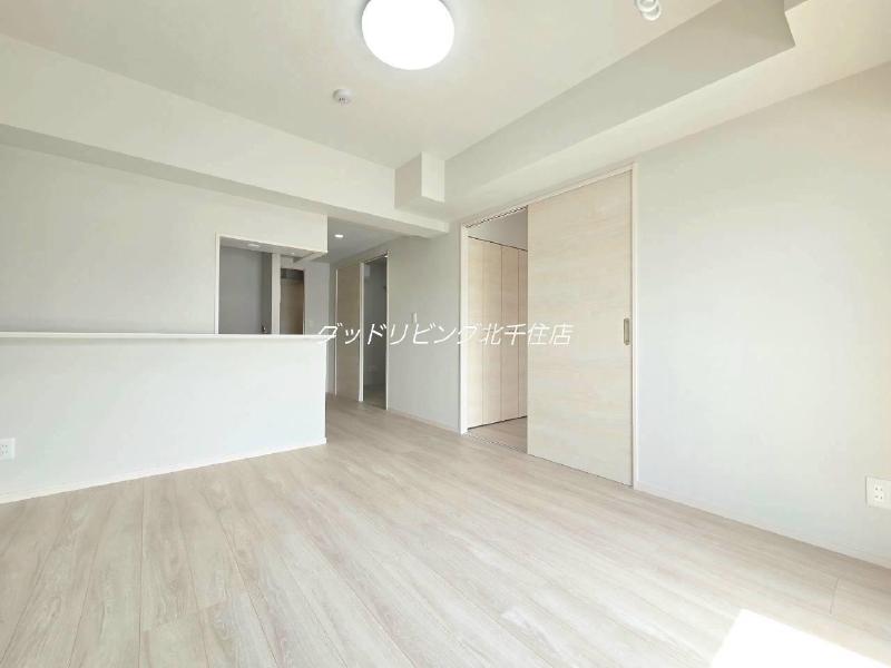 居室・リビング　2025/10/05　502号室