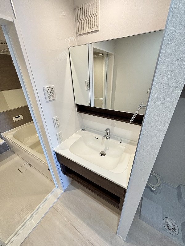 洗面設備　類似物件。イメージと異なる場合がございます。