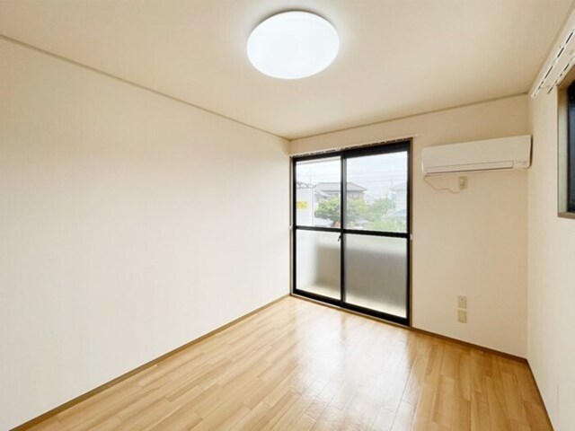 居室・リビング　洋室