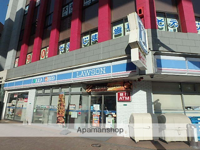 コンビニ　ローソン小倉三萩野店（コンビニ）まで162m