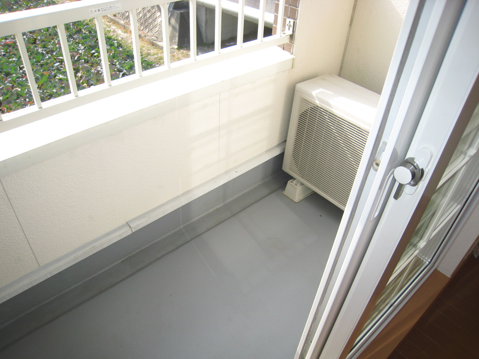 バルコニー　室内写真は別室です