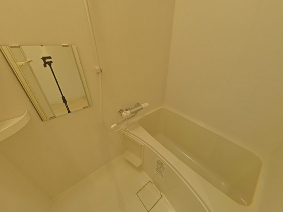 バス・シャワールーム　※別室の写真です