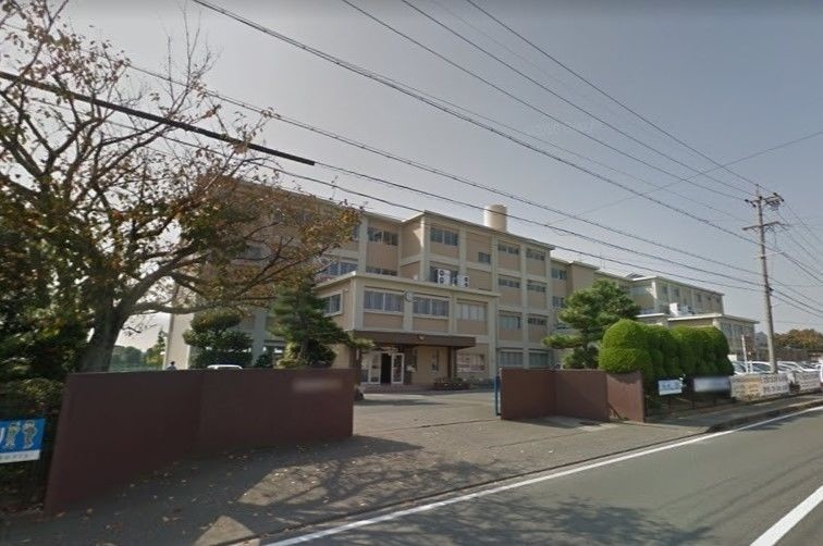 中学校　浜松市立中郡中学校（中学校）まで1025m