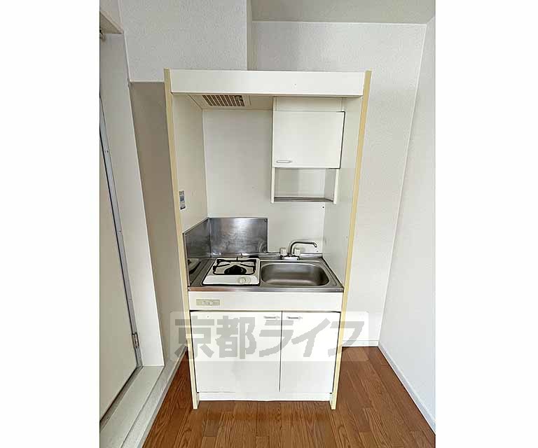 キッチン　使い勝手の良いシステムキッチンです。