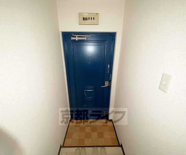 玄関　大きな段差がありません