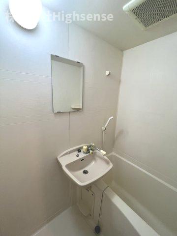 バス・シャワールーム　お風呂で日々の疲れを落としましょう