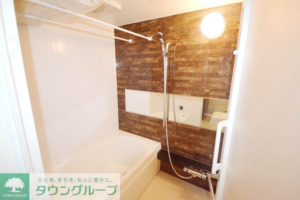 バス・シャワールーム　収納