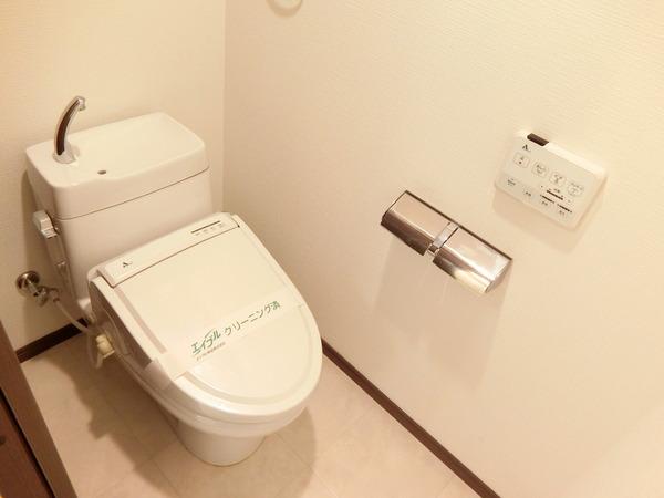 トイレ　ウォシュレット！