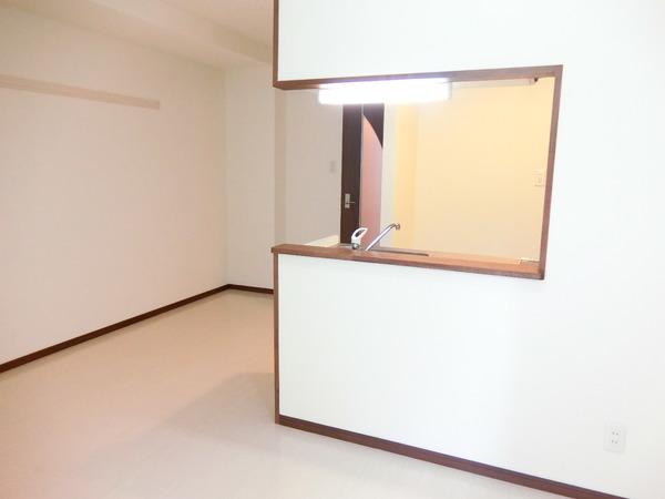 居室・リビング　人気のカウンターキッチン！